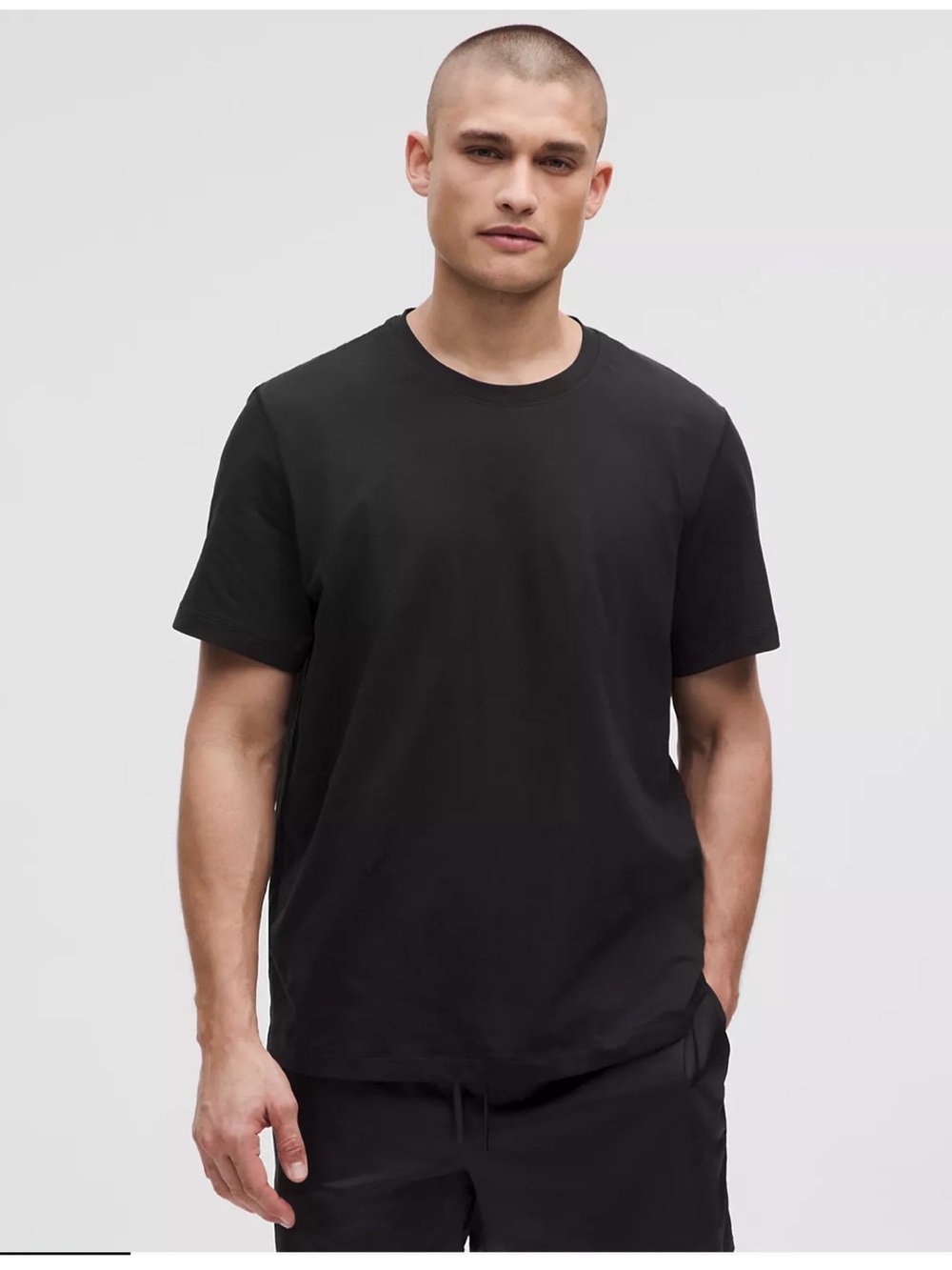 lululemon athletica Men's Crewneck Short Sleeve T-Shirt - Black